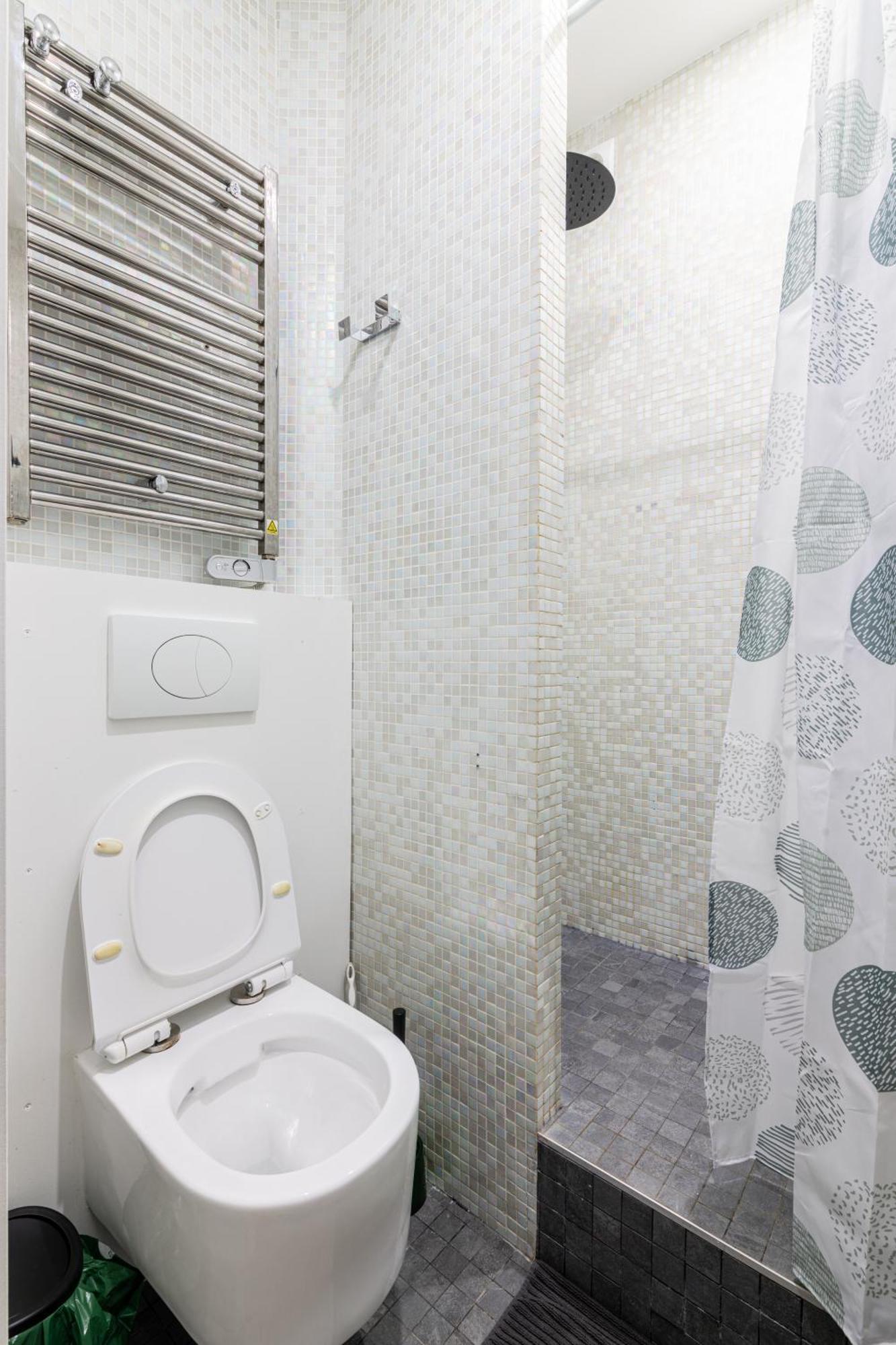 Luxurious 1 Bedroom Republique Vinaigriers Free Netflix 파리 외부 사진